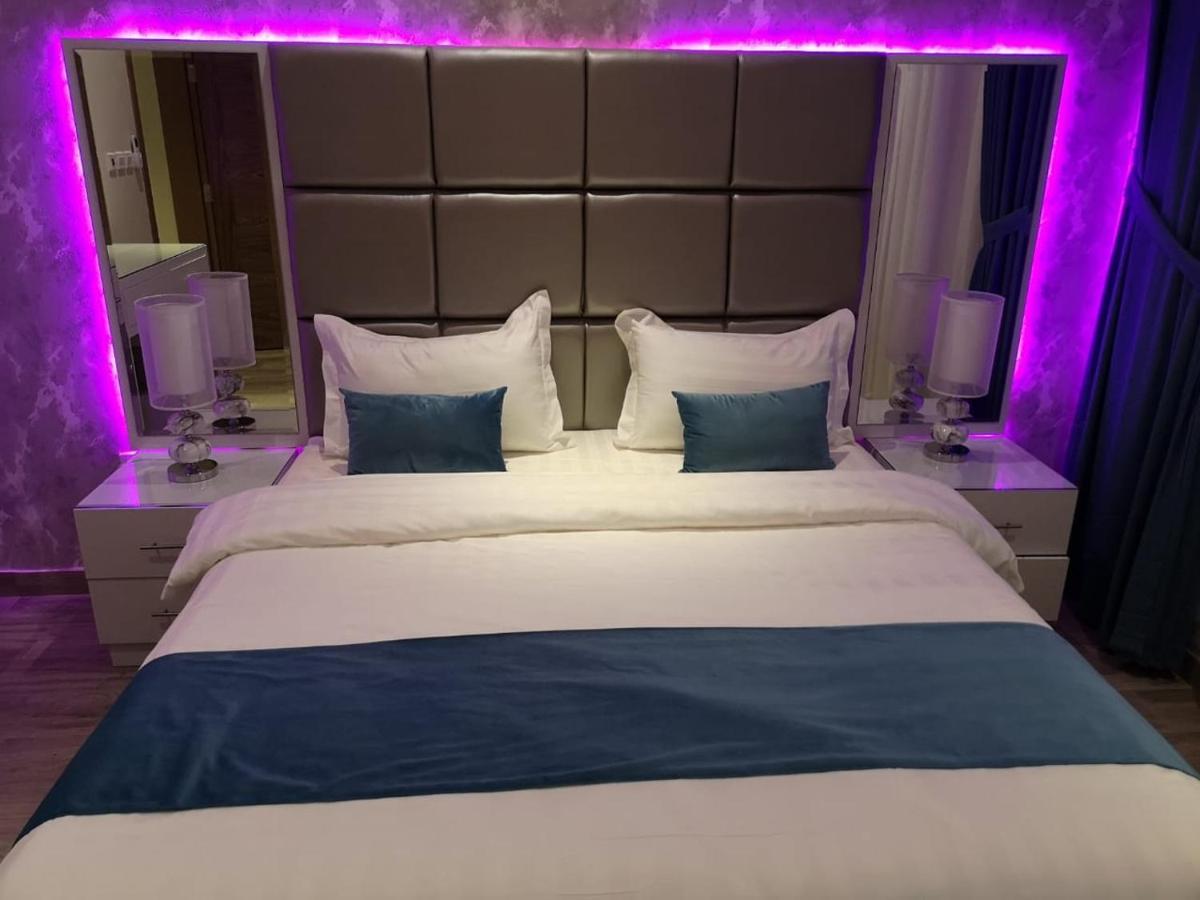 Makarem Hotel Apartments Rijád Kültér fotó
