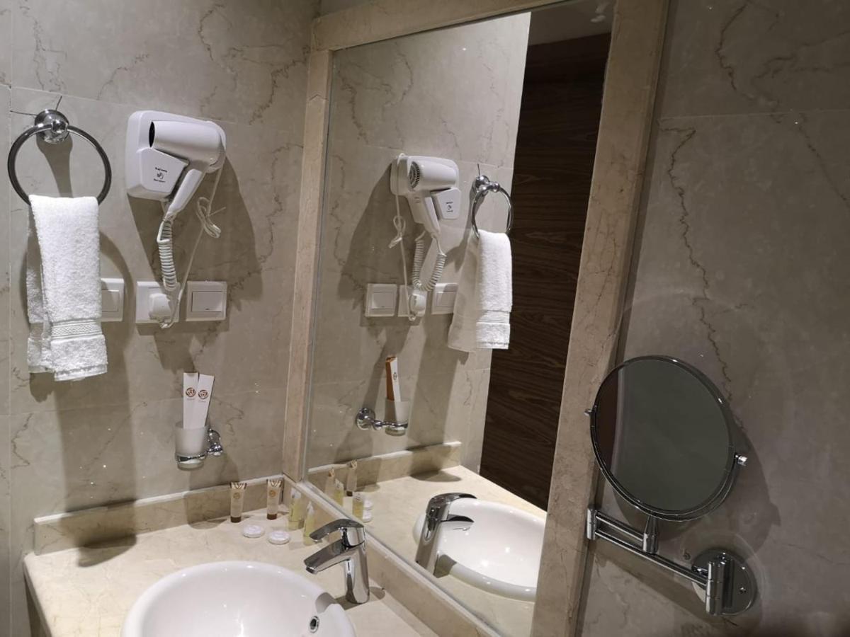 Makarem Hotel Apartments Rijád Kültér fotó