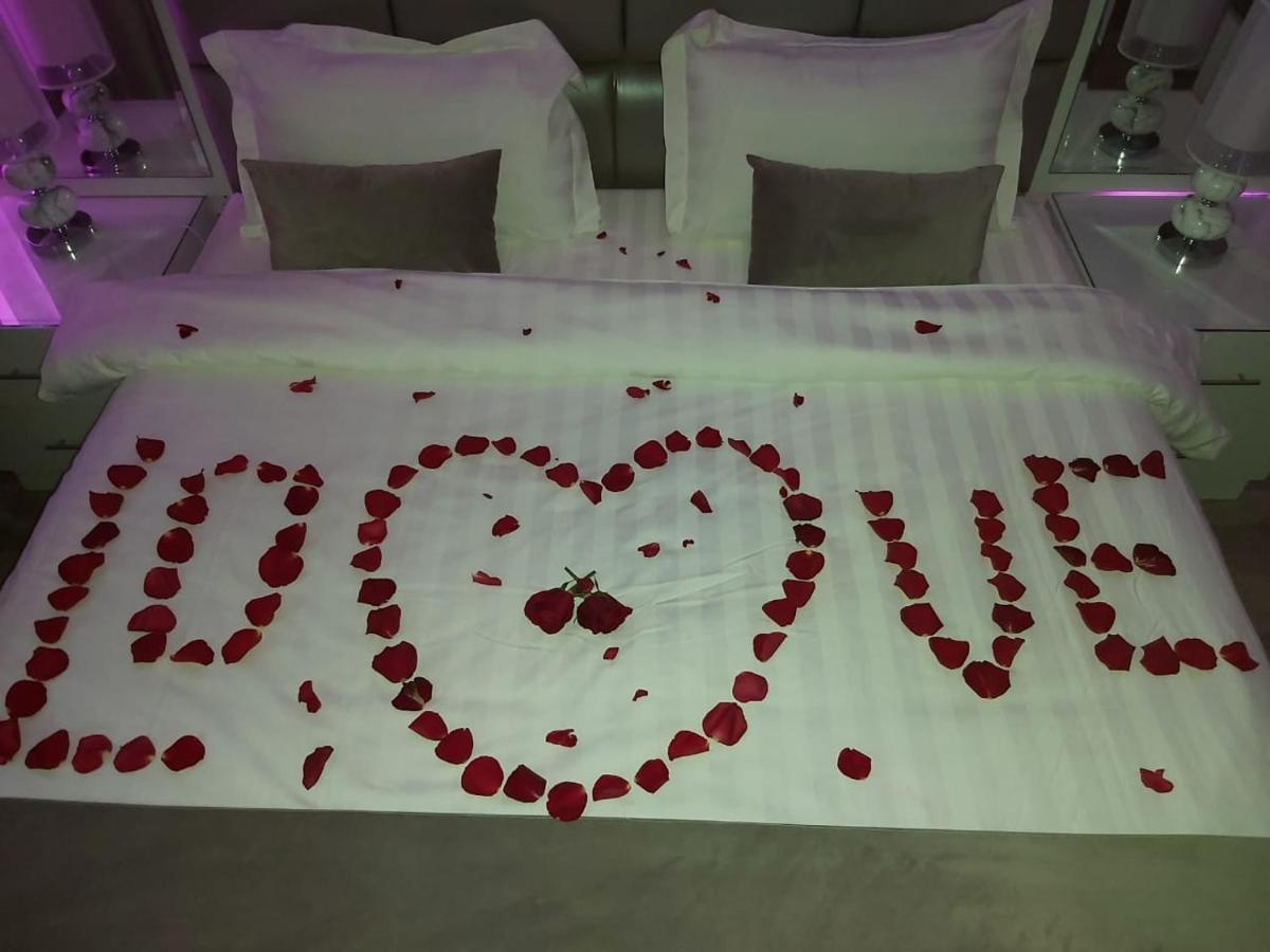 Makarem Hotel Apartments Rijád Kültér fotó
